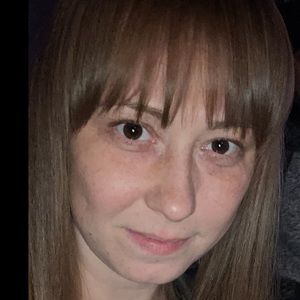 Meet your Posher, Desiree